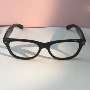 Ray-Ban RB2132 New Wayfarer 901/58 Sunglasses Black= FRAMES ONLY 55-18-145==USED